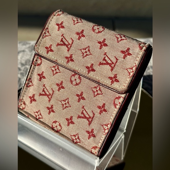 Louis Vuitton Mini Lin Pink Denim Wallet - Picture 3 of 17
